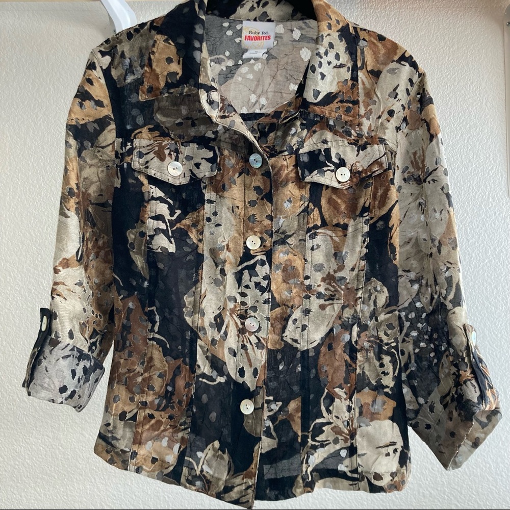 Patterned light jacket